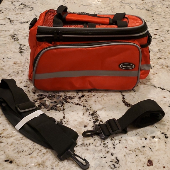 Tancendes Red Nylon Rear Bike Bag - Picture 3 of 13